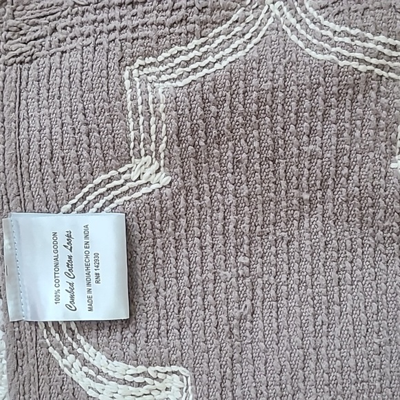 KOHLS PLUSH 2 PIECE MATCHING BATH RUG BUNDLE - Picture 7 of 9